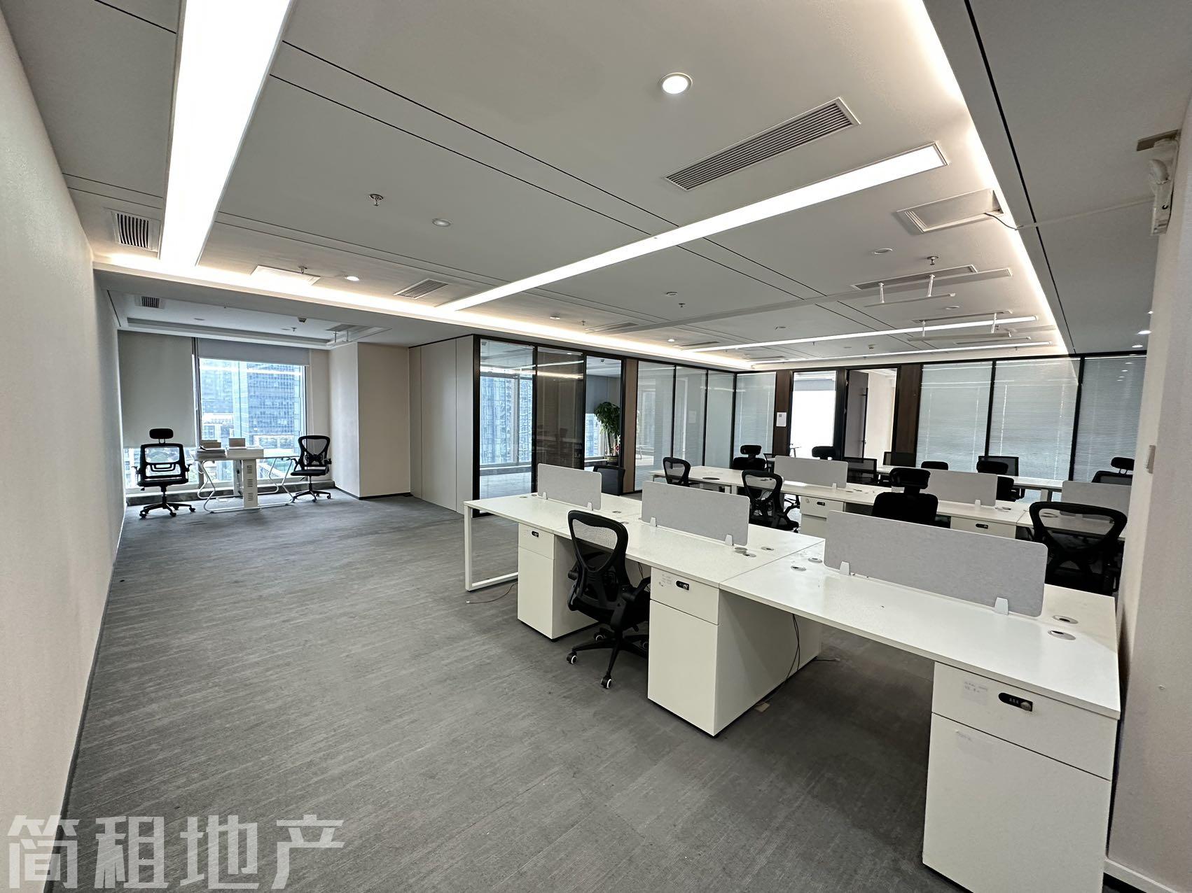 户型方正 楼下就是地铁 24小时空调 豪威科技大厦 带公共阳台