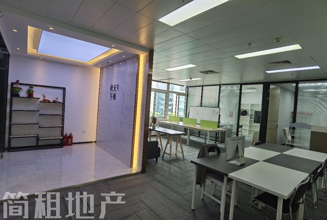 采光好 带家具 麻雀岭工业区 自带内部停车场 价格划算
