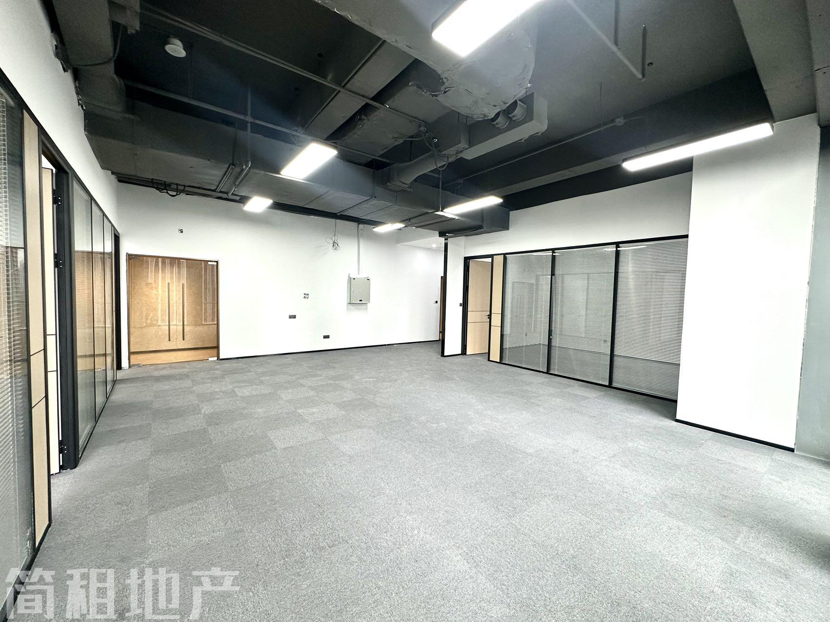 户型方正 全新精装 近地铁 新楼盘 华强金融大厦 一手房东