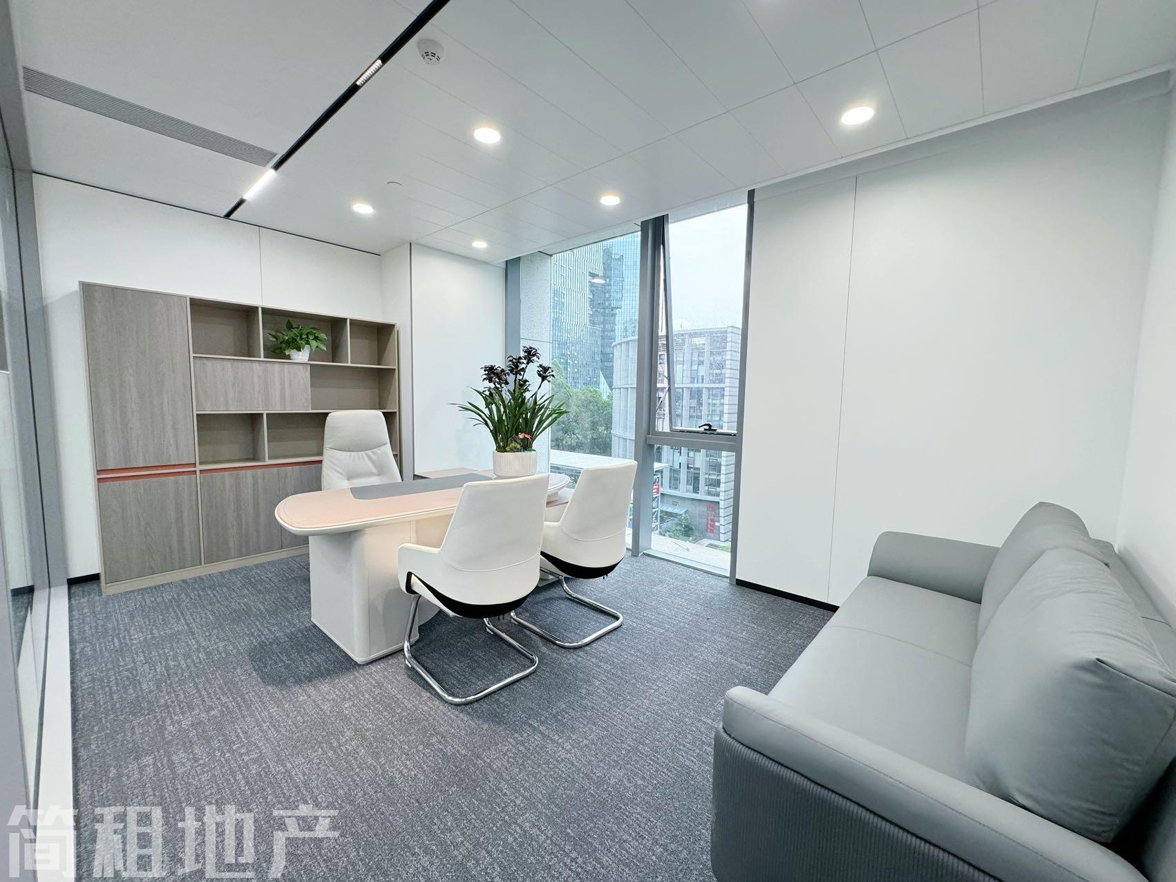 带家具 不限行业 双地铁口 中检大厦 24小时计流量