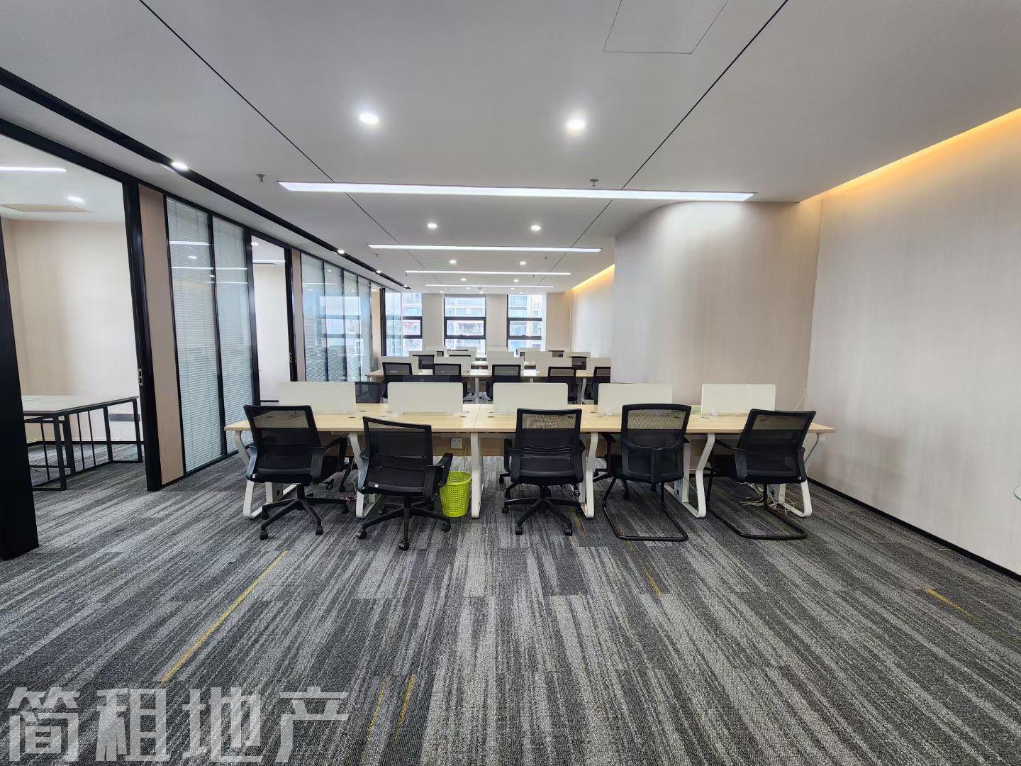 龙华壹方城吗，汇海广场，龙华地铁站109平起带家具