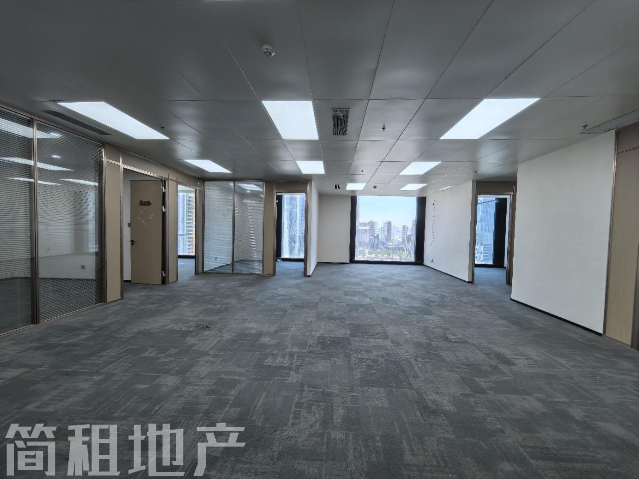 户型方正 正东无遮挡 恒裕前海金融中心 空调24小时 一手直租