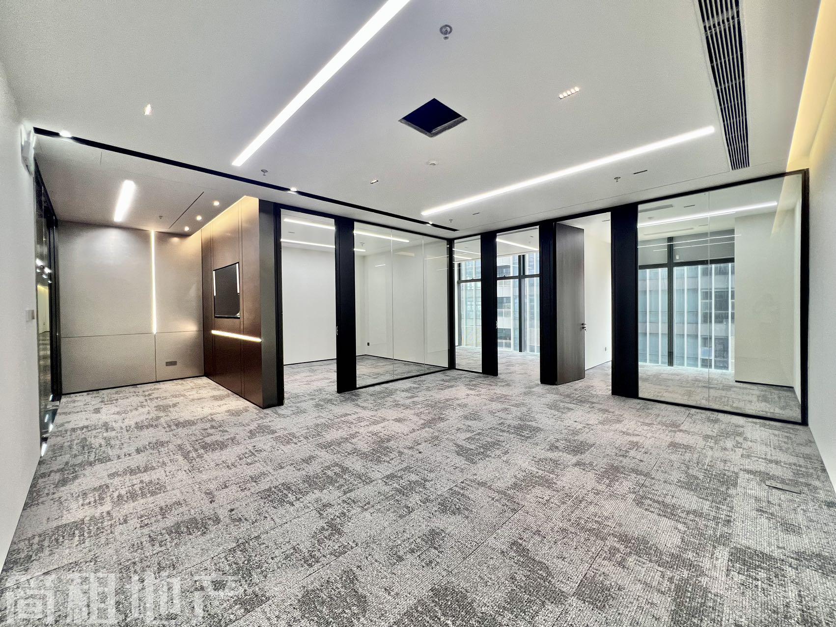 正南朝向 迅雷科技大厦轻奢风装修楼下就是地铁口 正南朝向 迅雷科技大厦轻奢风装修楼下就是地铁口