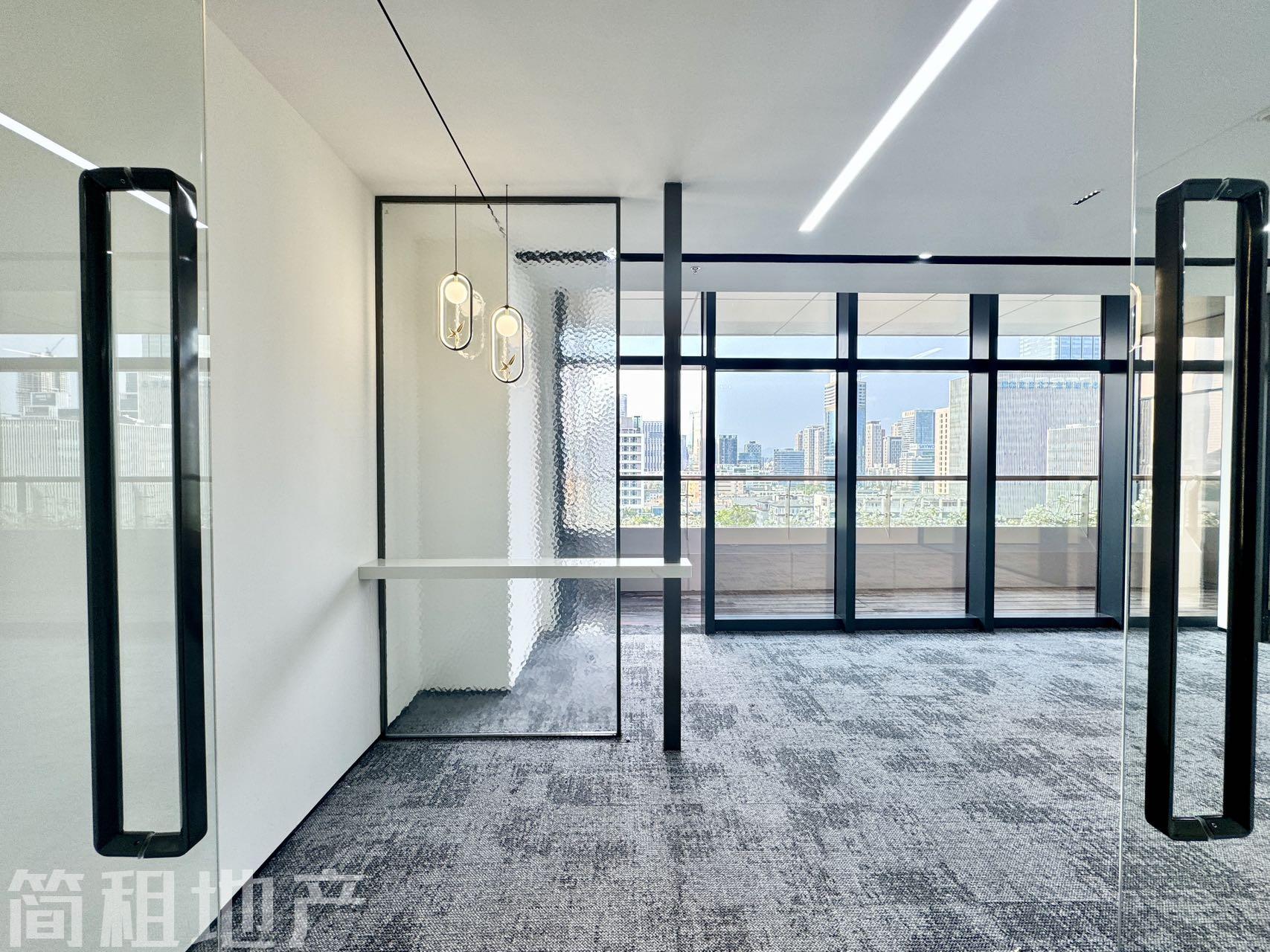 带阳台户型 迅雷大厦精装1+1格局 楼下双地铁口 带阳台户型 迅雷大厦精装1+1格局 楼下双地铁口