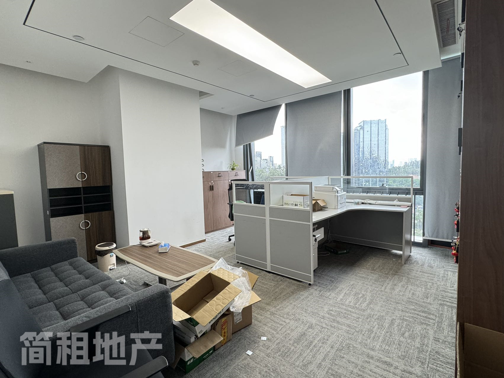 金迪世纪大厦 地铁口近 一手精装 高使用率 
