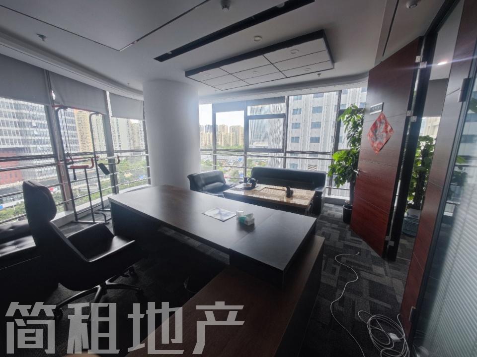 大小均有 高性价比 东南采光  一手使用率 带办公家具 北航大厦