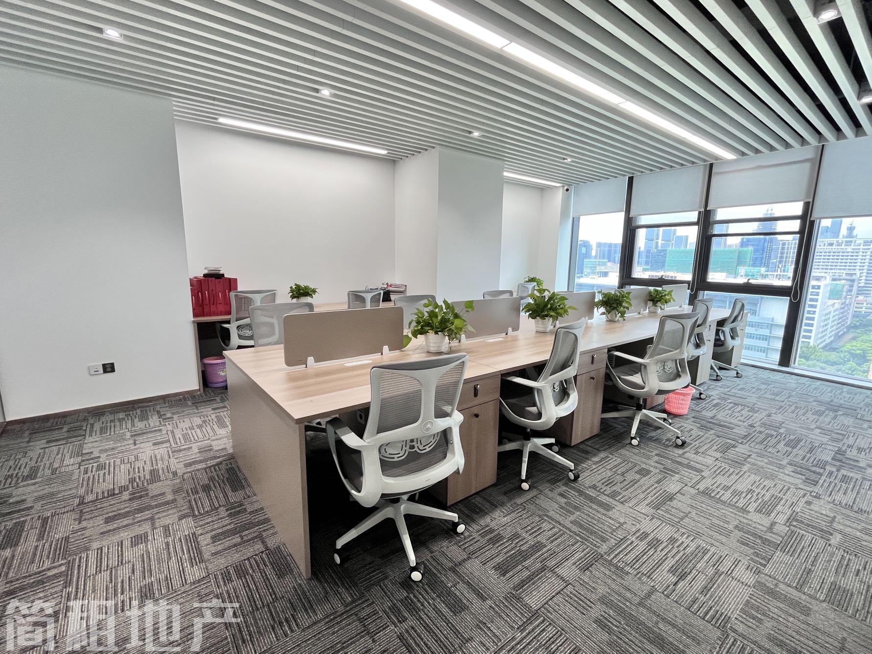 整层 精装 带阳台 21个隔间 澳特科兴科学园