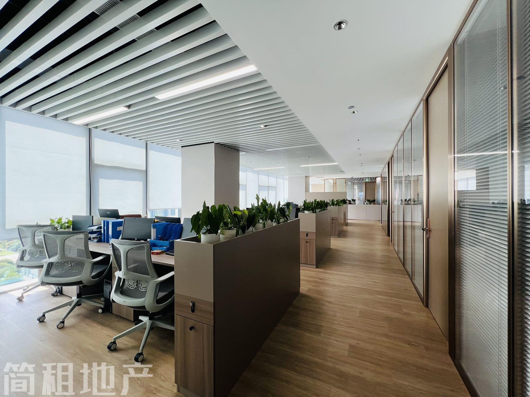 整层 精装 带阳台 21个隔间 澳特科兴科学园