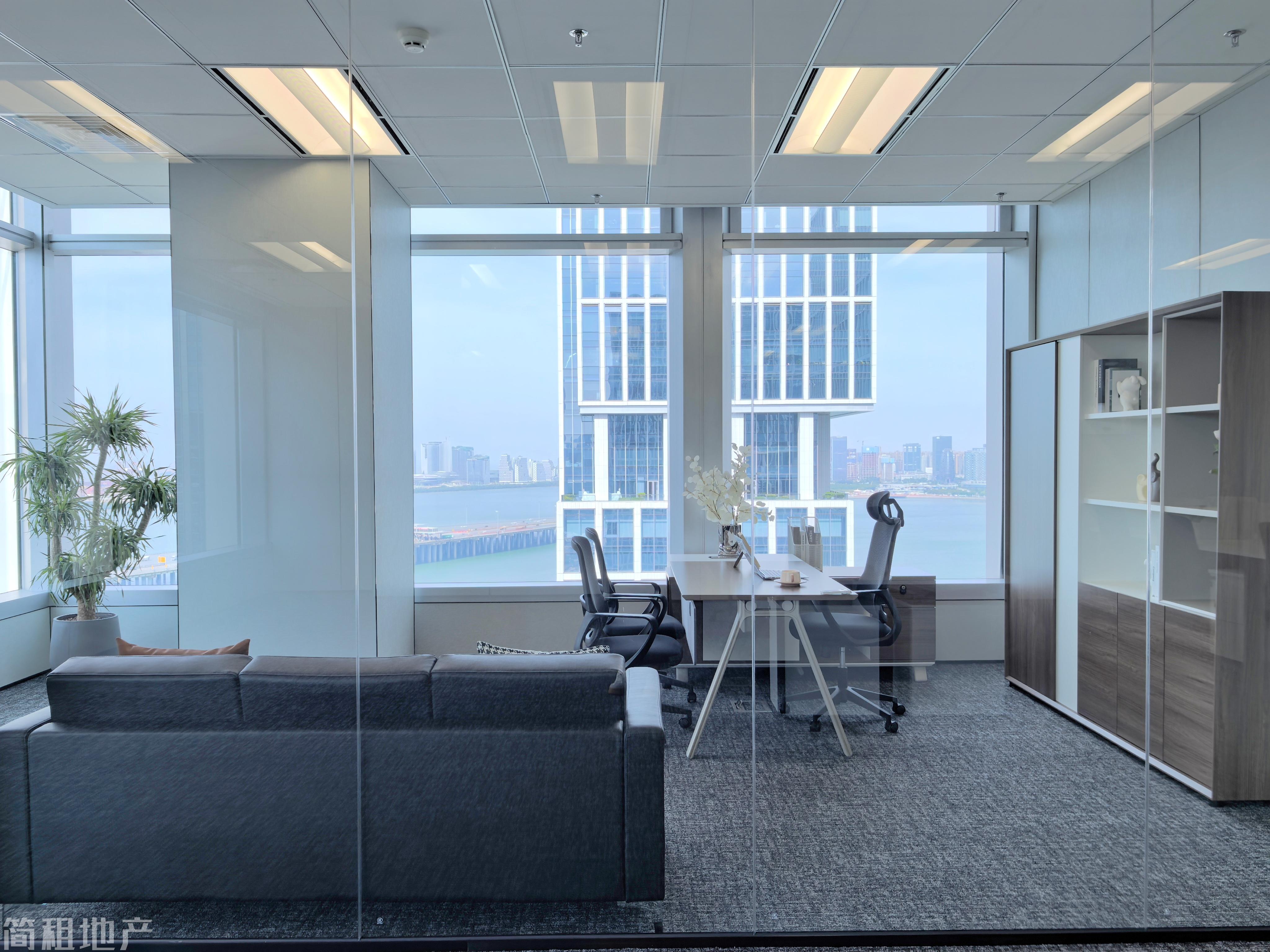 看海景 电梯口 双面采光 全套家具 前海嘉里中心 环境好 