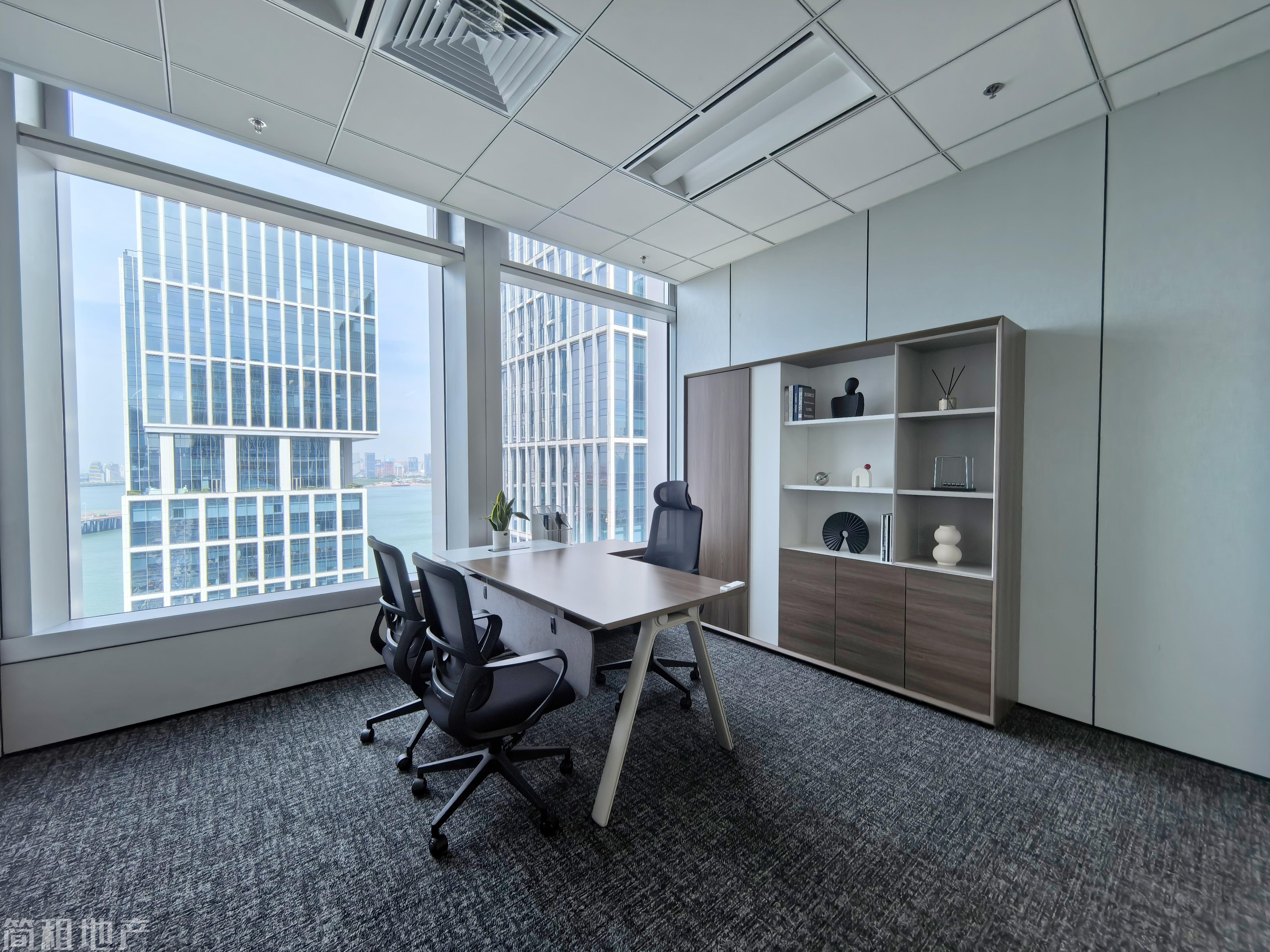 看海景 电梯口 双面采光 全套家具 前海嘉里中心 环境好 