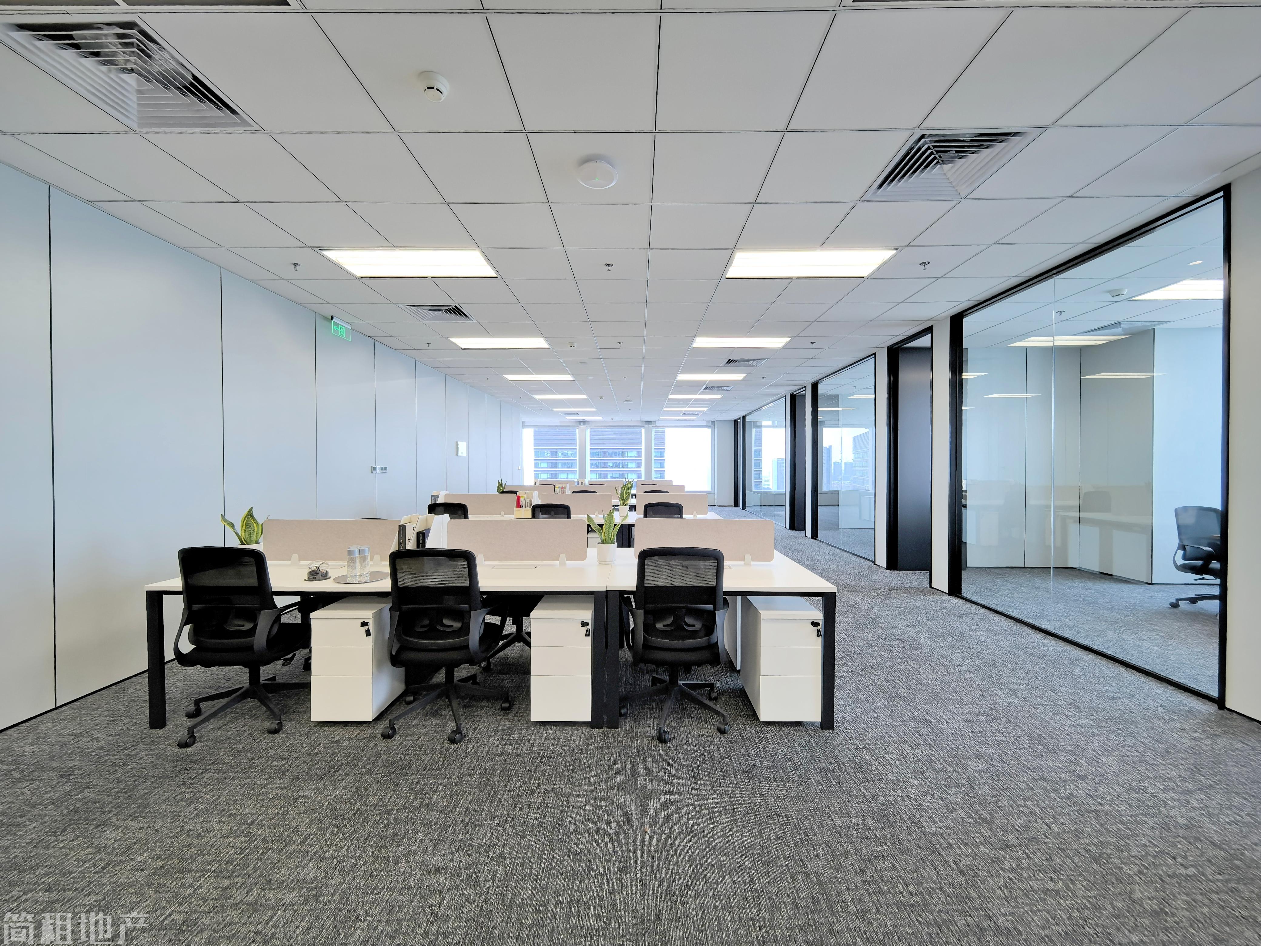 看海景 电梯口 双面采光 全套家具 前海嘉里中心 环境好 