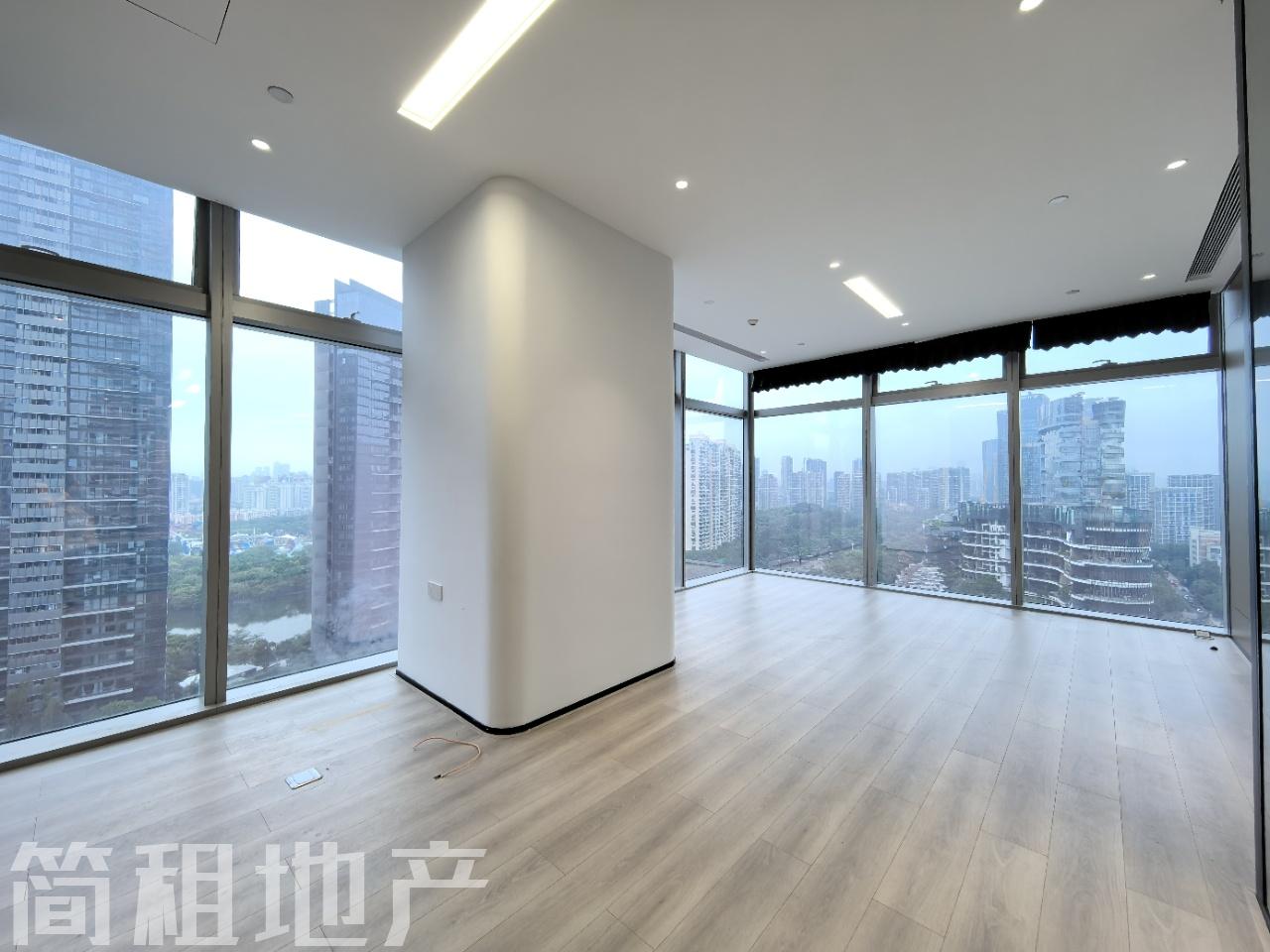 有上下水 西南双面采光 一手直租 侨城一号广场