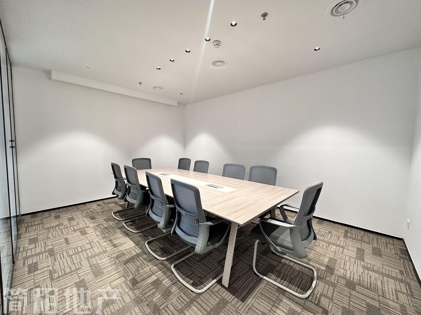 一手带家具 采光好 精装 周边配套成熟 A8音乐大厦