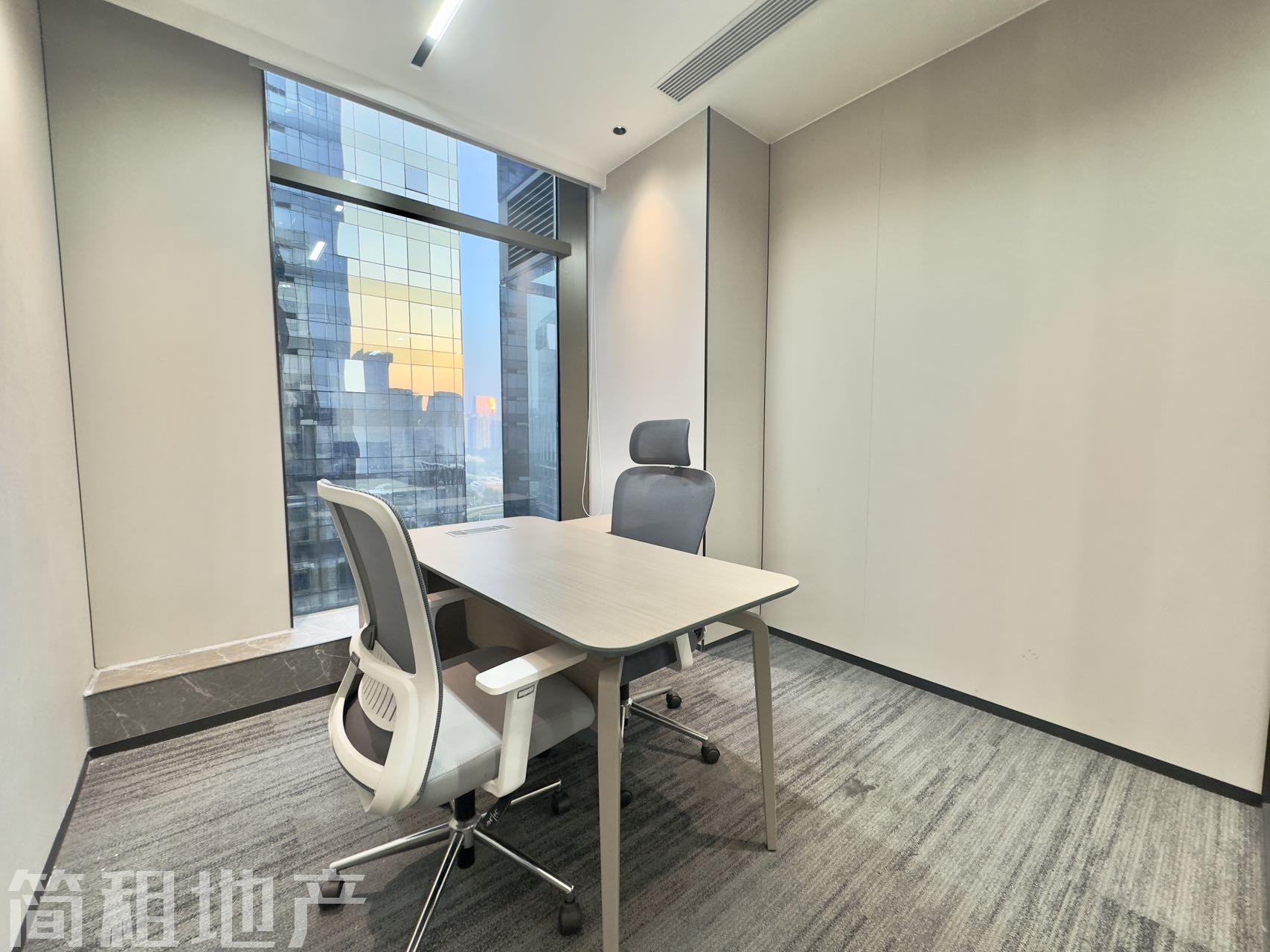 正电梯口 全套家具 隔间 楼下就是地铁 豪威科技大厦