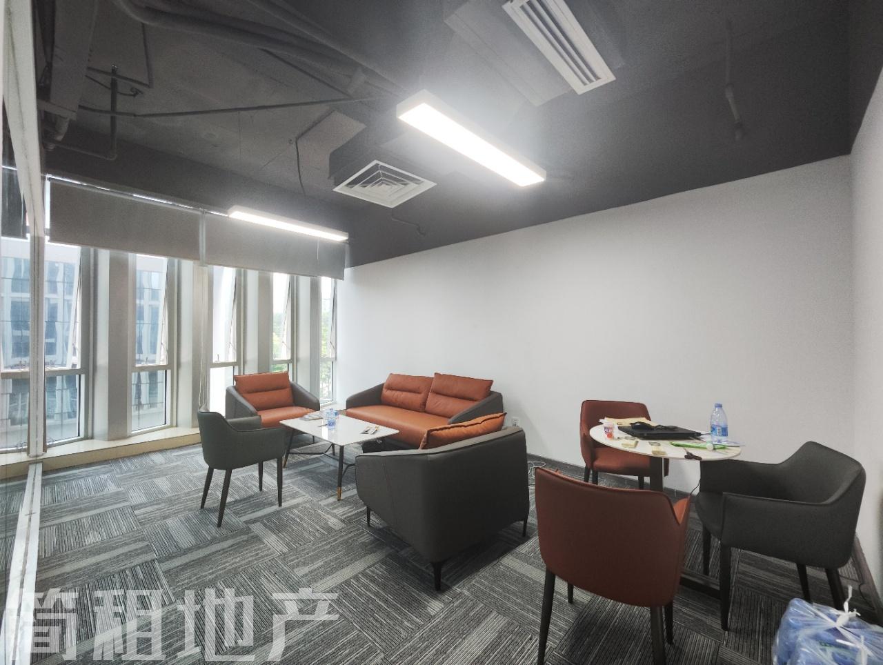 骨折价 49租金 2万4租金 490平双地铁  软件产业基地