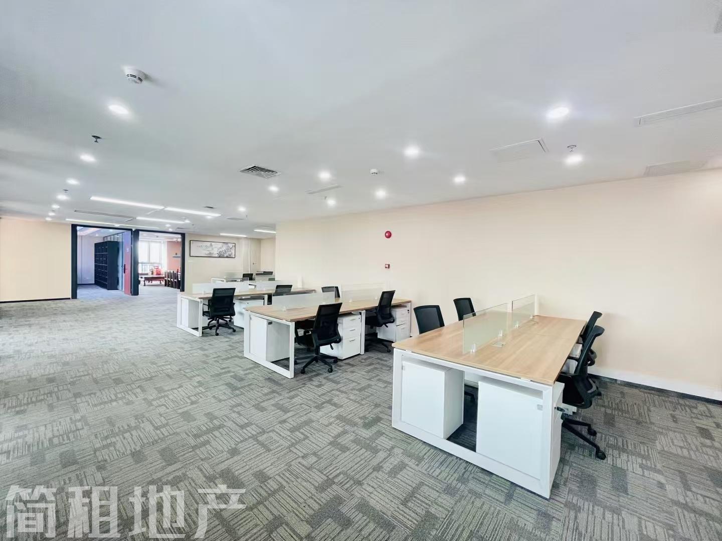 免租3个月 大小均有 全套家具 特价60元 配套成熟 比克科技大厦