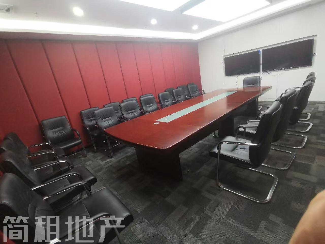 不管面积大小 统统三个月免租 大小均有 配齐家具 要客不要房