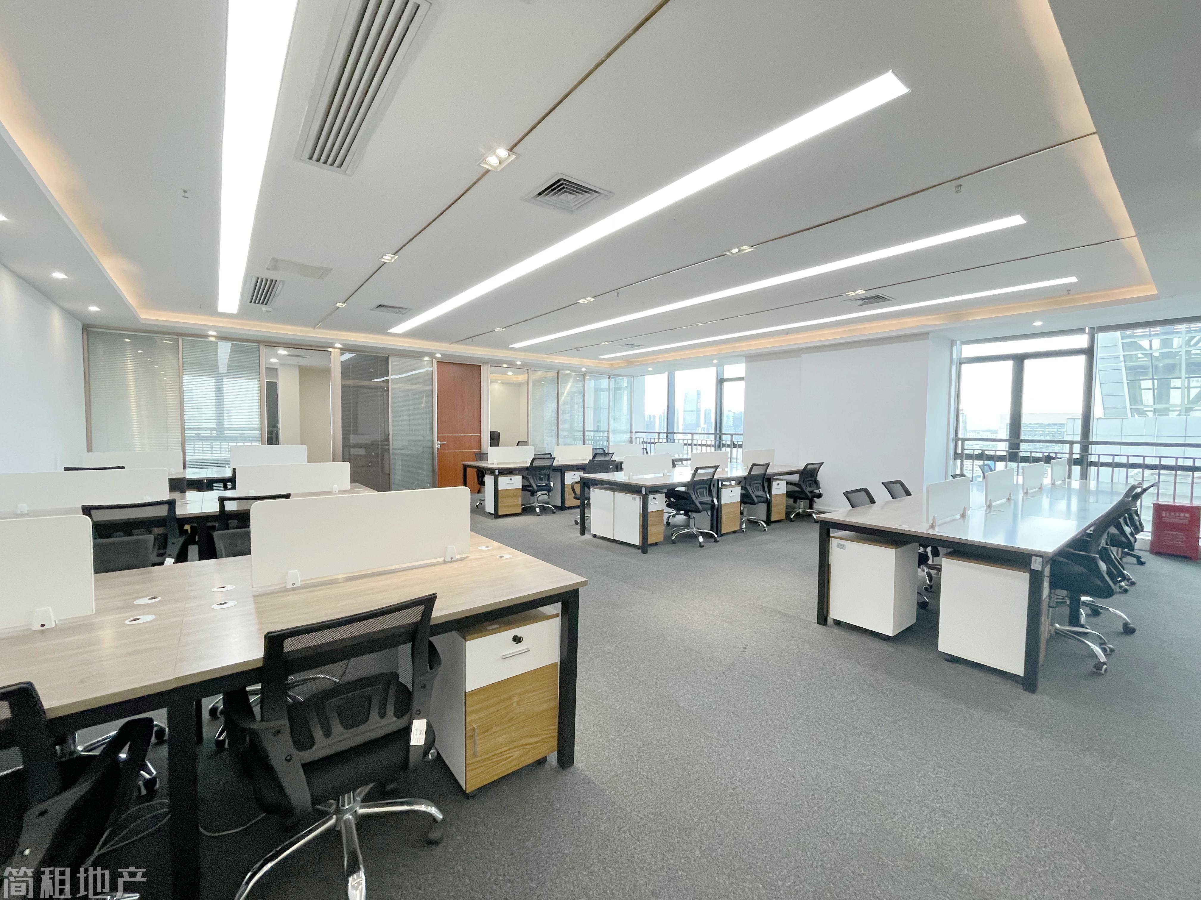 近地铁 精装带家具 大小均有 健兴科技大厦