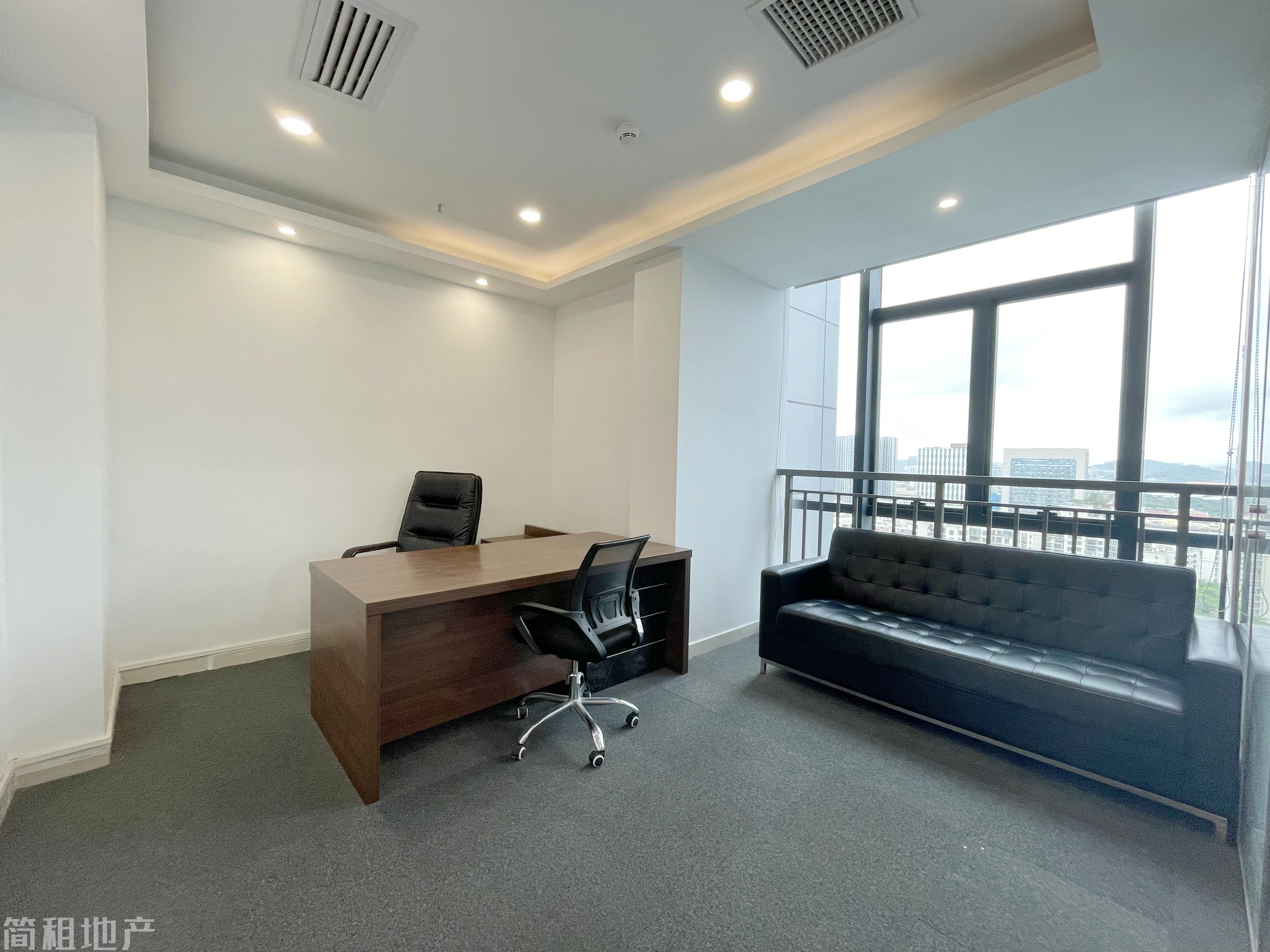 近地铁 精装带家具 大小均有 健兴科技大厦