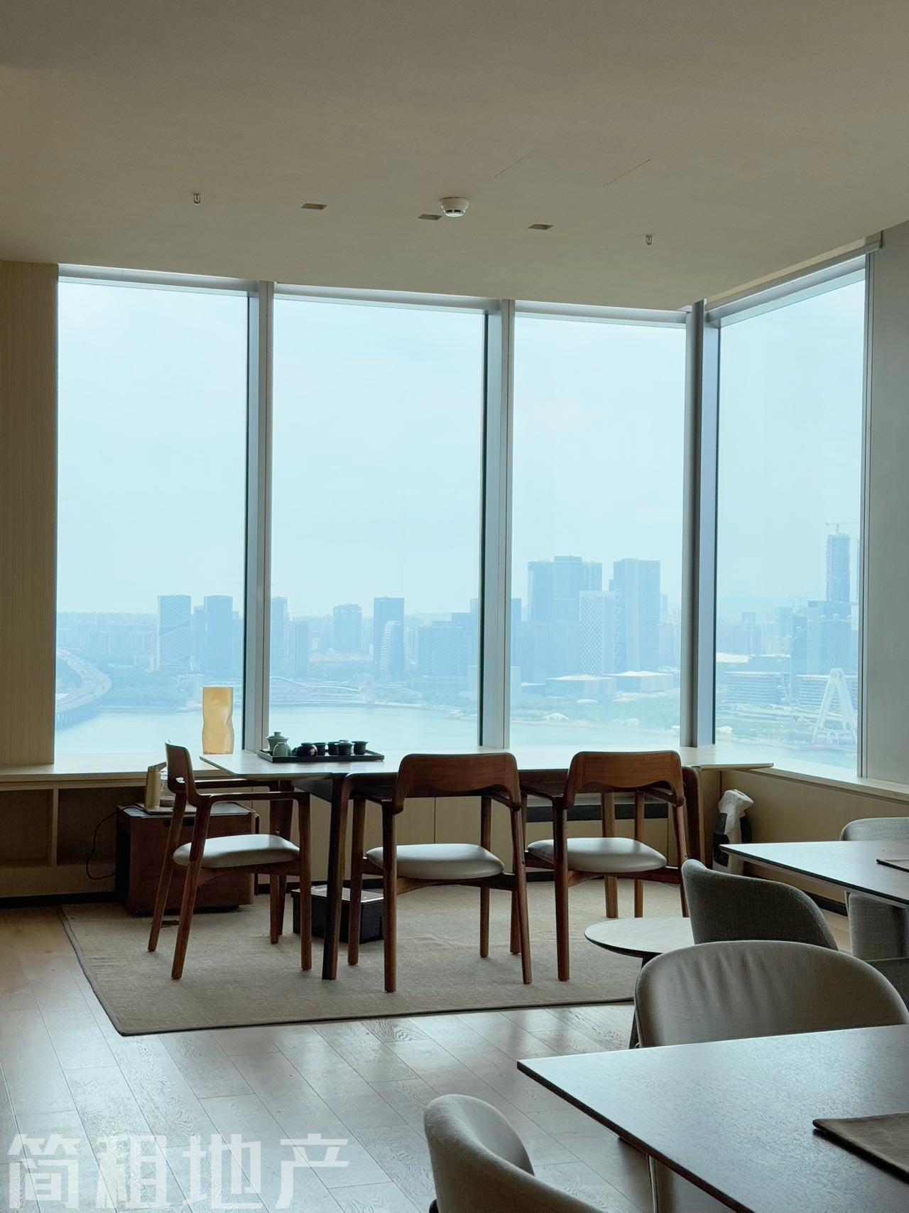 前海嘉里中心整层豪装办公招租 无遮挡海景带家私