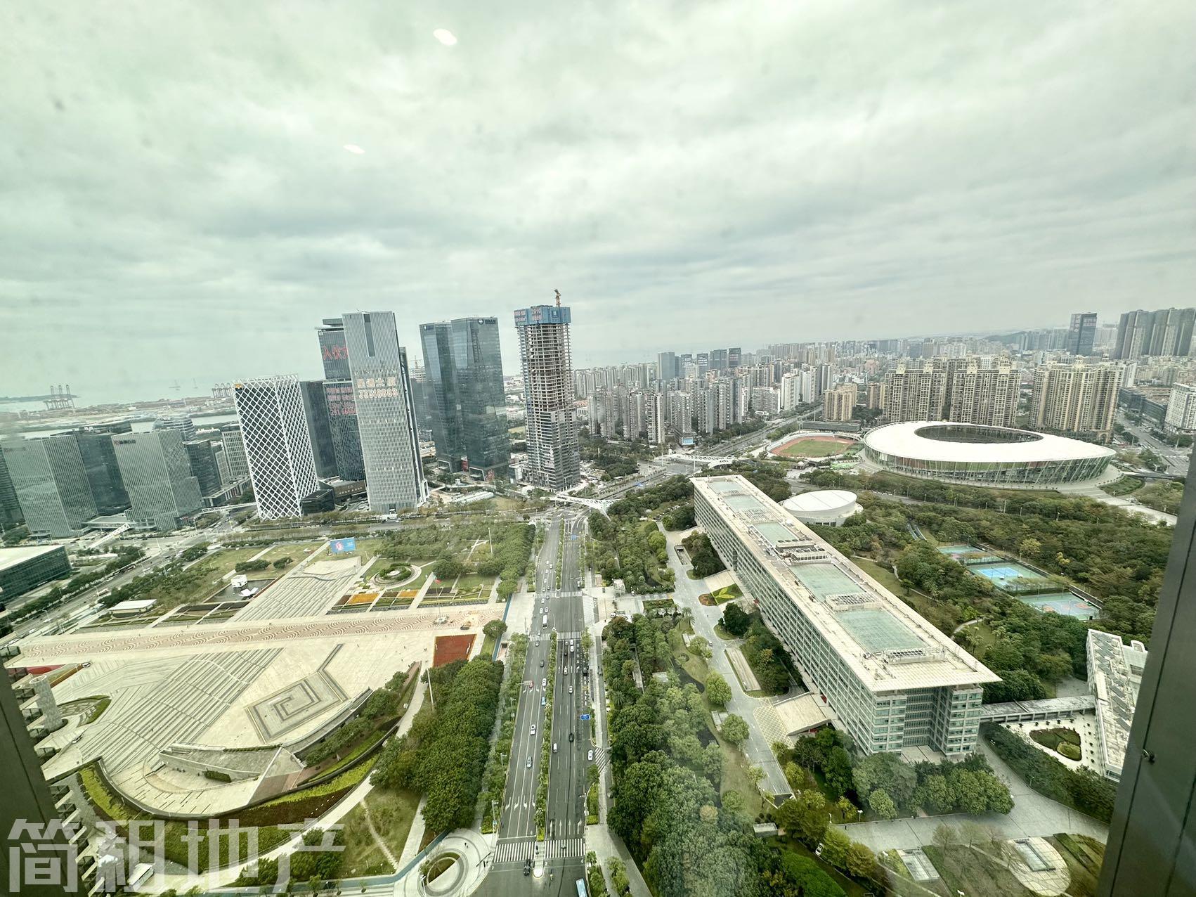 千万级豪装办公出租 壹方中心高层整层带全套家私