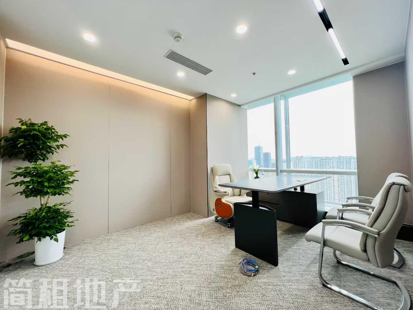 4+1格局  中洲控股中心豪装自带LED屏招租