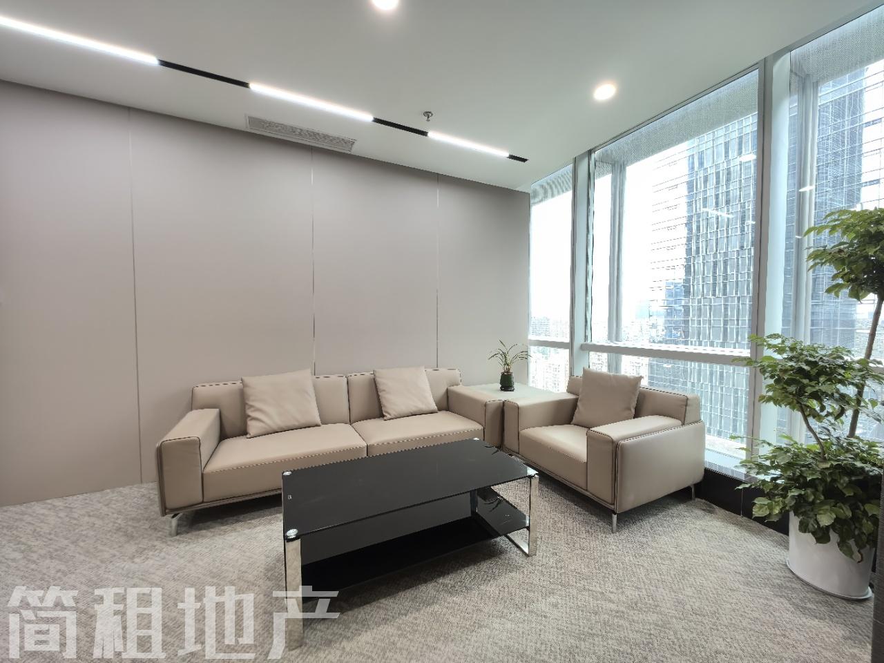 带LED显示屏 中洲控股中心豪装带全套家私