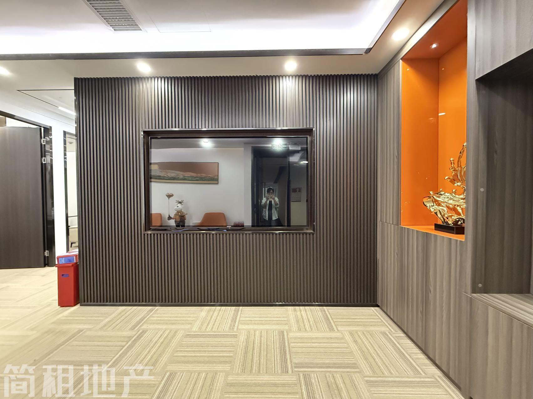 地标建筑 高区看海景 带家具 汉京金融中心