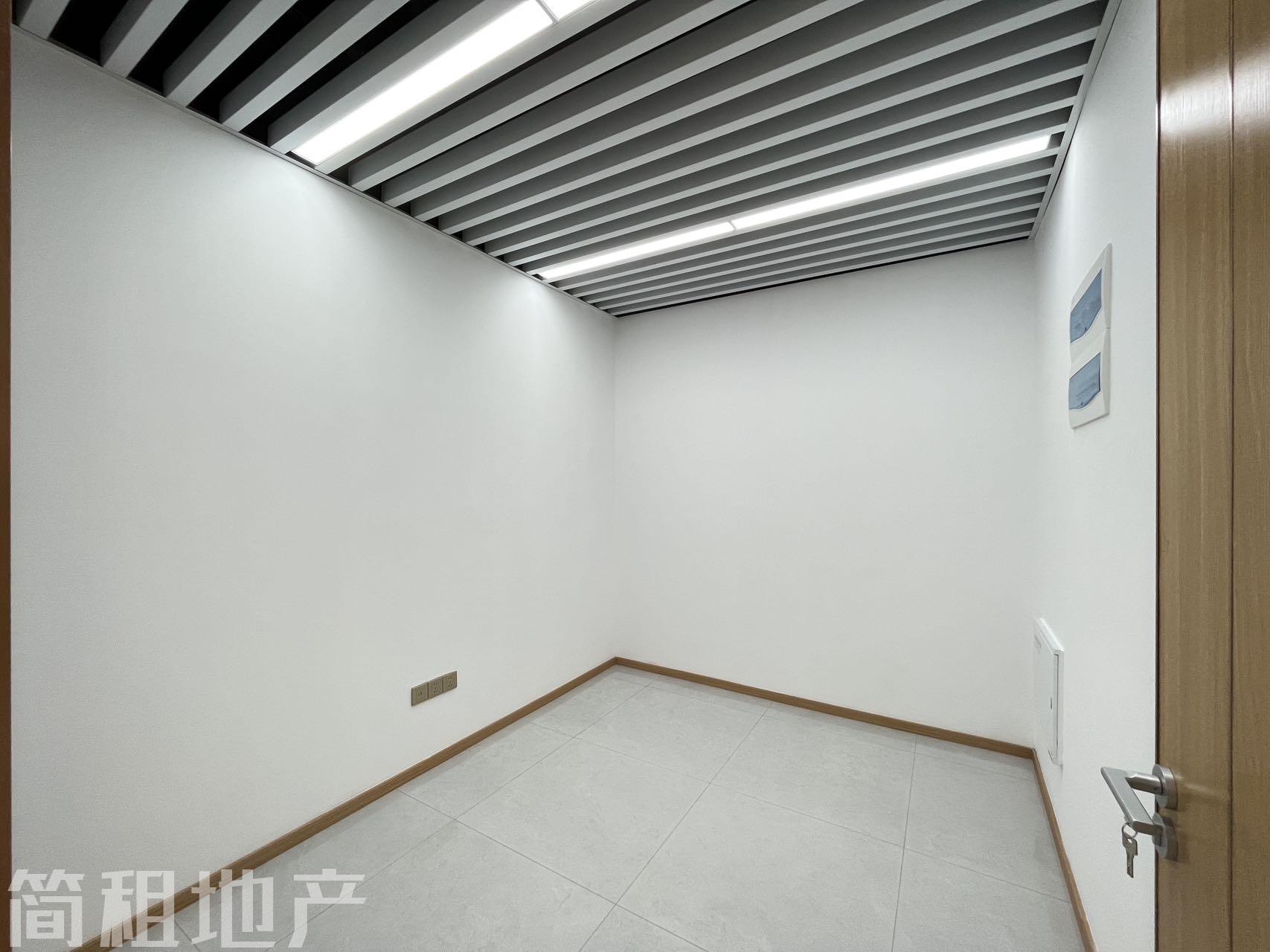 个人业主直租 带家具 可选性多 海岸大厦东座